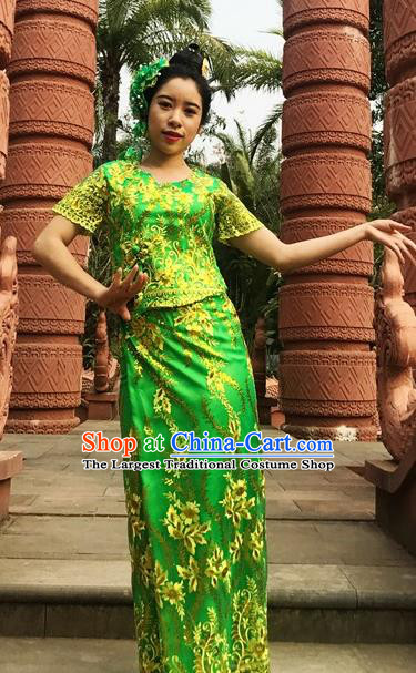 Chinese Dai Nationality Embroidered Outfit Costumes Traditional Dai Ethnic Folk Dance Green Blouse and Straight Skirt Full Set