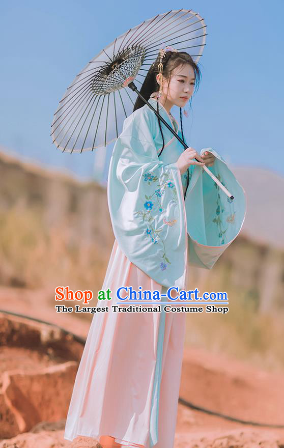 Chinese Jin Dynasty Patrician Lady Costumes Traditional Ancient Princess Hanfu Garment Embroidered Blouse and Skirt Full Set