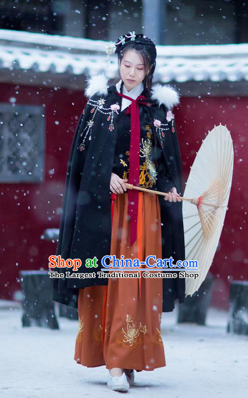 Chinese Ming Dynasty Embroidered Black Cloak Costumes Traditional Ancient Hanfu Garment Winter Woolen Cape for Women