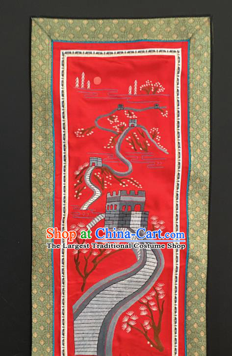 Chinese National Embroidered Pine Great Wall Paintings Traditional Handmade Embroidery Craft Decorative Red Silk Picture
