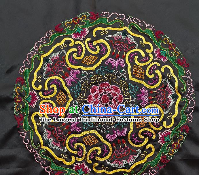 Traditional Chinese Embroidered Pink Bats Fabric Hand Embroidering Dress Round Applique Embroidery Silk Patches Accessories