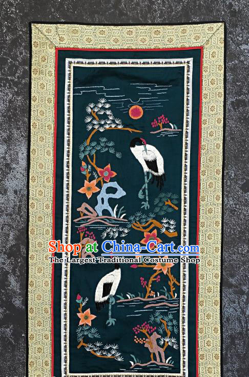 Chinese National Embroidered Pine Cranes Deep Green Silk Paintings Traditional Handmade Embroidery Decorative Picture Craft