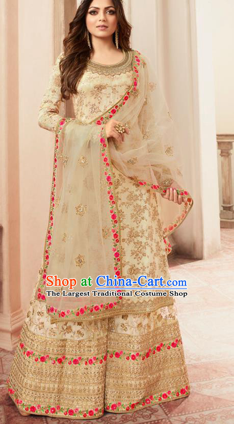 Asian India National Punjab Costumes Asia Indian Traditional Embroidered Beige Long Blouse Sari and Loose Pants for Women