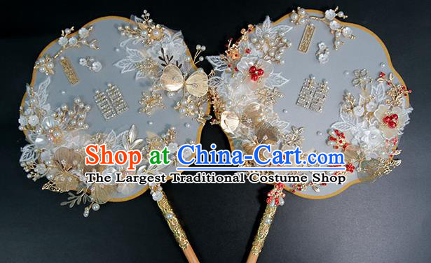 China Classical Wedding Circular Fan Traditional Handmade Shell Flowers Palace Fan