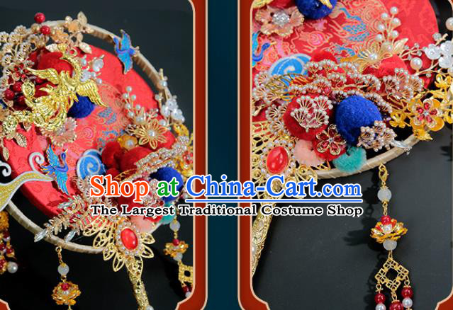 China Traditional Red Ribbon Tassel Silk Fan Classical Wedding Golden Phoenix Circular Fan Handmade Palace Fan
