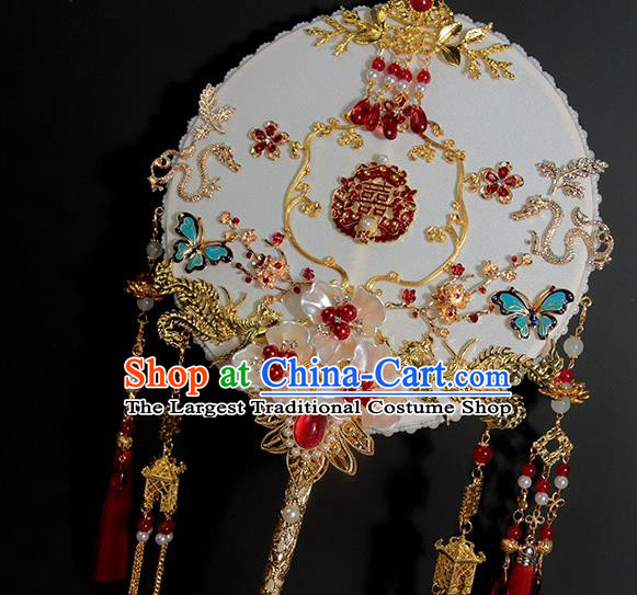 China Classical Wedding Golden Phoenix Tassel Circular Fan Handmade Palace Fan Traditional Shell Flowers Silk Fan