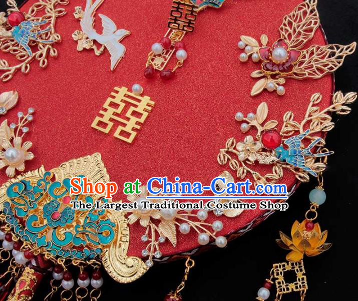 China Traditional Blueing Phoenix Red Fan Handmade Palace Fan Classical Wedding Circular Fan