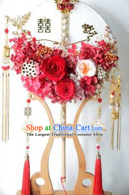 China Handmade Wedding Roses Palace Fan Classical Dance Fan Traditional Bride Golden Phoenix Tassel Circular Fan