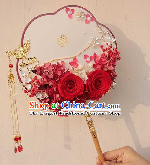 China Handmade Wedding Red Rose Palace Fan Traditional Bride Golden Phoenix Fan Classical Dance Fan