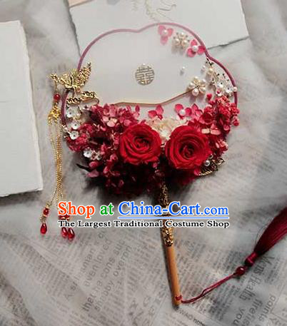 China Handmade Wedding Red Rose Palace Fan Traditional Bride Golden Phoenix Fan Classical Dance Fan