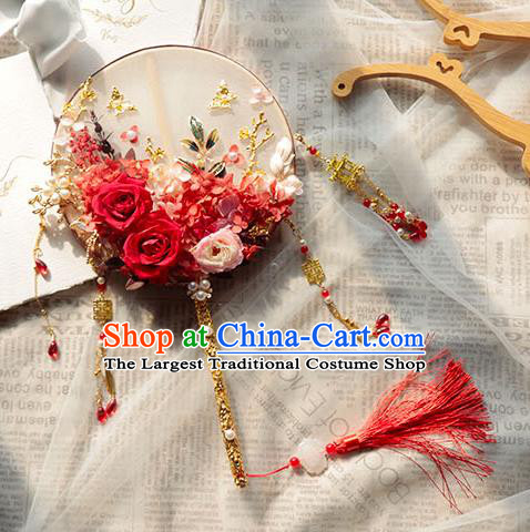 China Classical Dance Circular Fan Handmade Wedding Red Rose Palace Fan Traditional Bride Pearls Fan