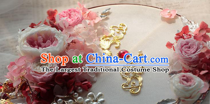 China Handmade Wedding Palace Fan Classical Dance Circular Fan Traditional Bride White Rose Silk Fan