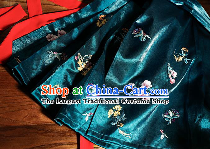 China Ancient Noble Female Embroidered Hanfu Dress Traditional Ming Dynasty Imperial Countess Historical Clothing for Women