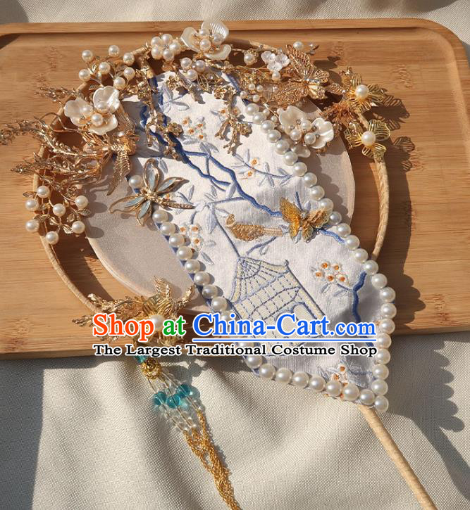 China Traditional Bride Golden Plum Fan Classical Dance Circular Fan Handmade Wedding Embroidered Palace Fan