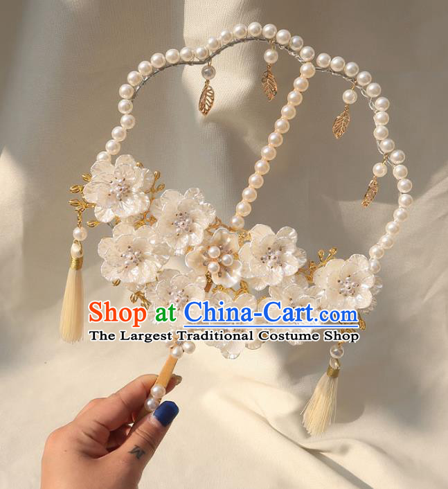 China Classical Dance White Shell Plum Fan Traditional Bride Pearls Fan Handmade Wedding Palace Fan