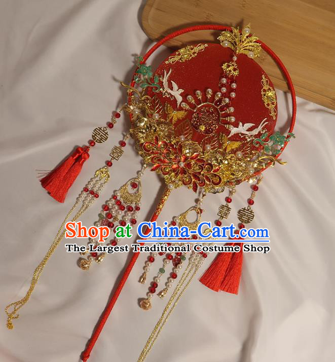 China Handmade Bride Enamel Red Flower Palace Fan Traditional Wedding Silk Fan Classical Dance Tassel Circular Fan