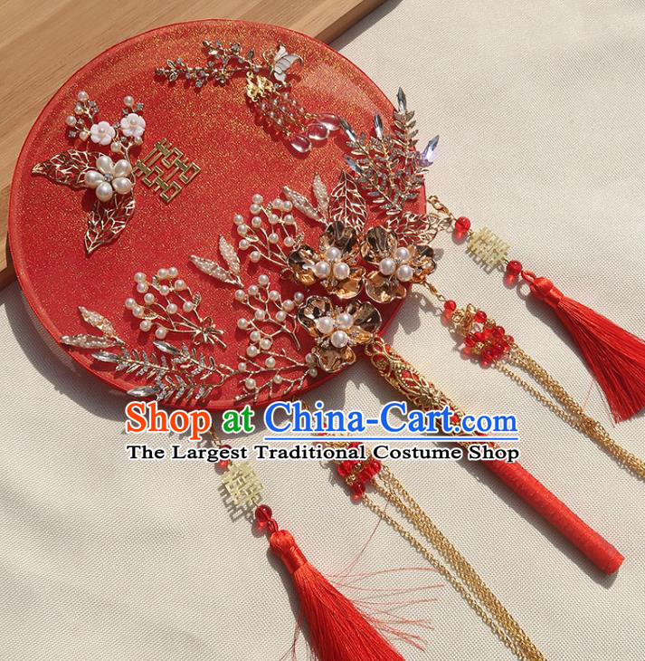 China Handmade Bride Palace Fan Traditional Wedding Circular Fan Classical Dance Red Silk Fan