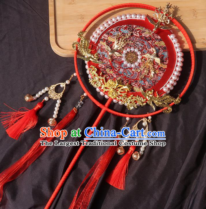 China Bride Golden Phoenix Palace Fan Traditional Wedding Red Silk Circular Fan Handmade Hanfu Embroidered Fan