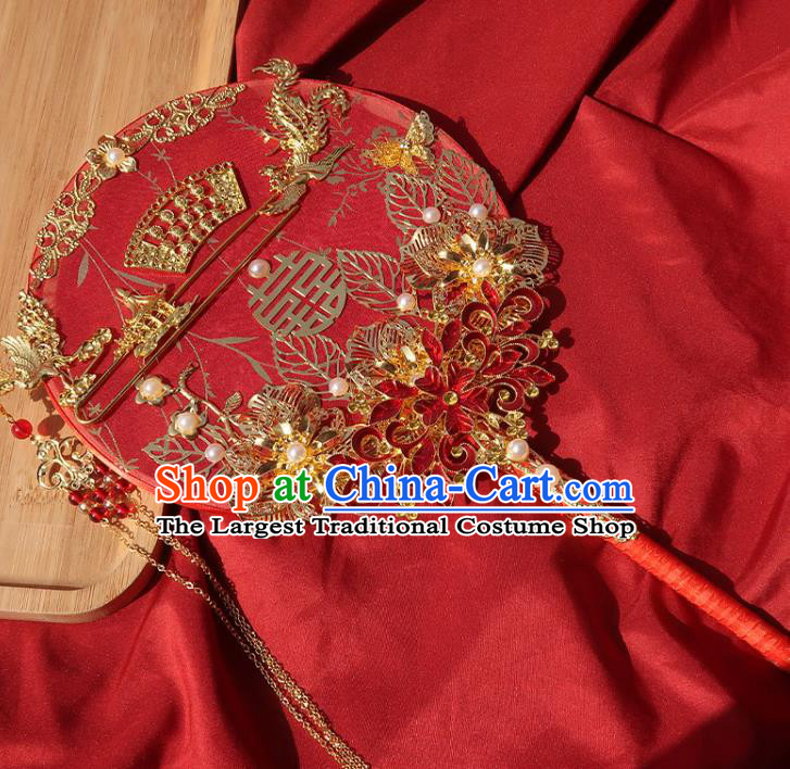 China Traditional Wedding Red Flowers Circular Fan Classical Hanfu Fan Handmade Bride Palace Fan