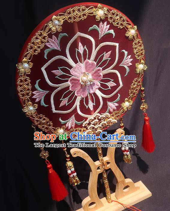 China Traditional Tang Dynasty Hanfu Circular Fan Classical Wedding Fan Handmade Embroidered Palace Fan