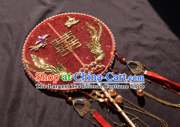 China Traditional Red Silk Hanfu Fan Handmade Palace Fan Classical Wedding Bride Circular Fan