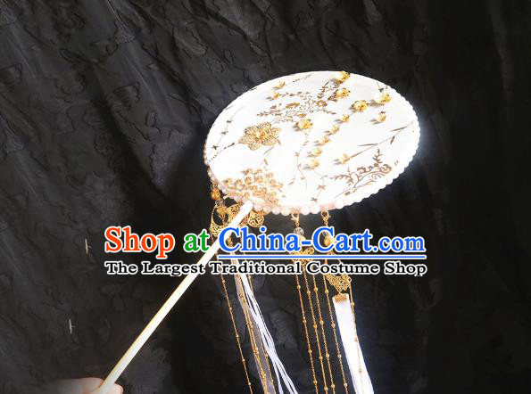 China Handmade Golden Flowers Palace Fan Classical Wedding Fan Traditional Hanfu White Ribbon Circular Fan