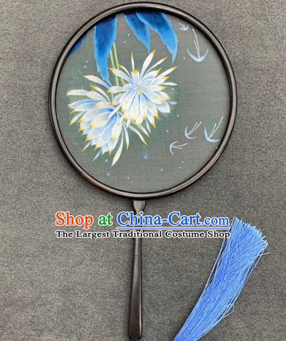 China Handmade Embroidered Palace Fan Double Side Embroidery Epiphyllum Circular Fan Traditional Hanfu Silk Fan