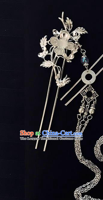 China Traditional Hair Accessories Classical Argent Plum Blossom Hairpin Handmade Tassel Hair Stick