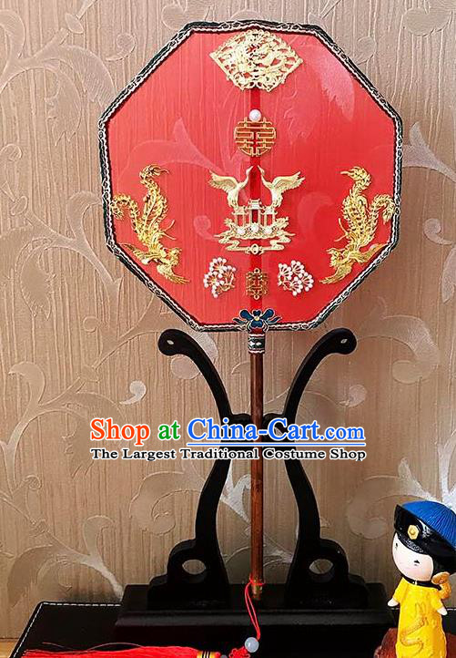 China Traditional Red Silk Fan Wedding Octagon Fan Handmade Golden Crane Palace Fan
