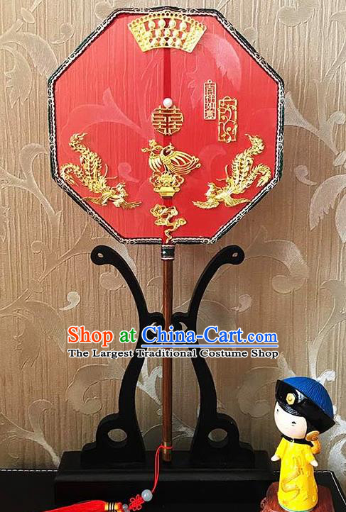 China Handmade Golden Phoenix Palace Fan Traditional Red Silk Fan Wedding Octagon Fan