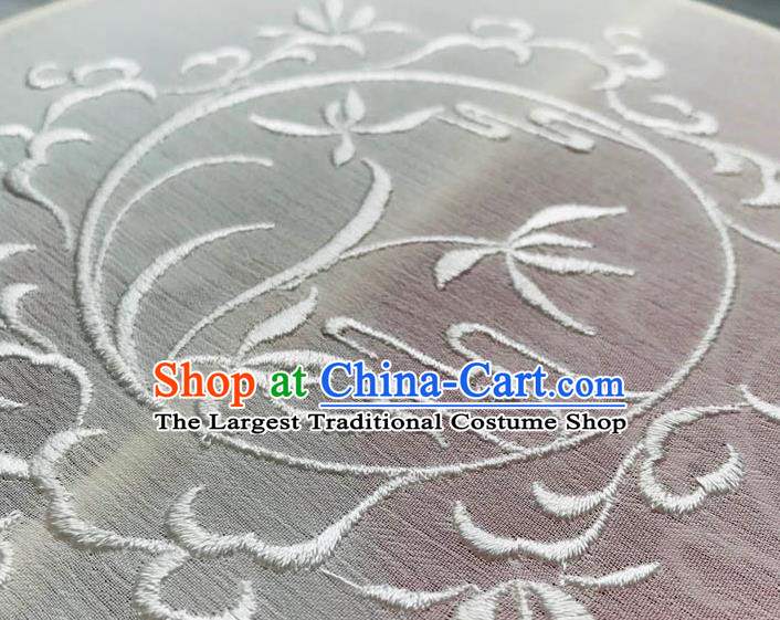 China Handmade Palace Fan Traditional Bride Embroidered Orchids Circular Fan Wedding Beige Silk Fan