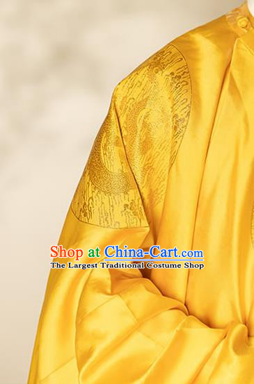 China Ancient Emperor Golden Imperial Robe Traditional Ming Dynasty Majesty Monarch Historical Clothing for Men