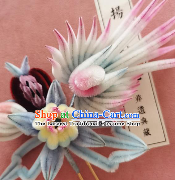 China Traditional Cheongsam Velvet Chrysanthemum Hairpin Handmade Hair Accessories Classical Phoenix Hair Stick