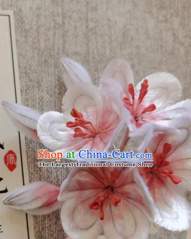 China Classical Plum Blossom Hair Stick Traditional Ancient Princess Velvet Flowers Hairpin