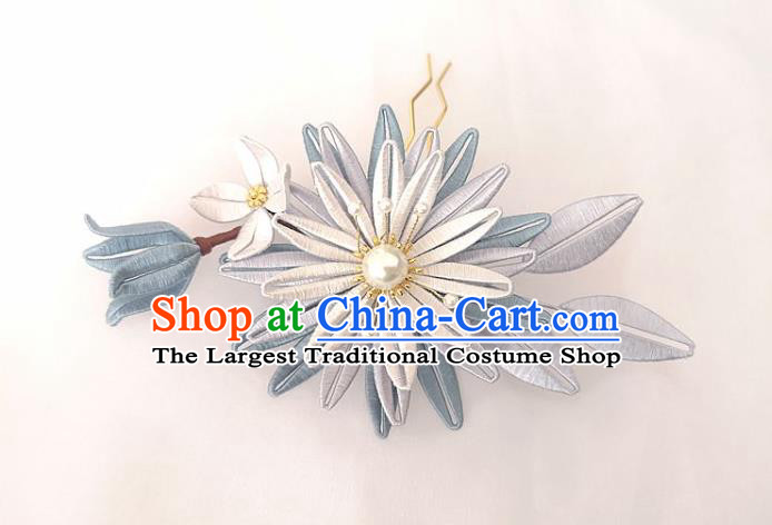 China Ming Dynasty White Silk Epiphyllum Hair Stick Traditional Ancient Princess Hairpin