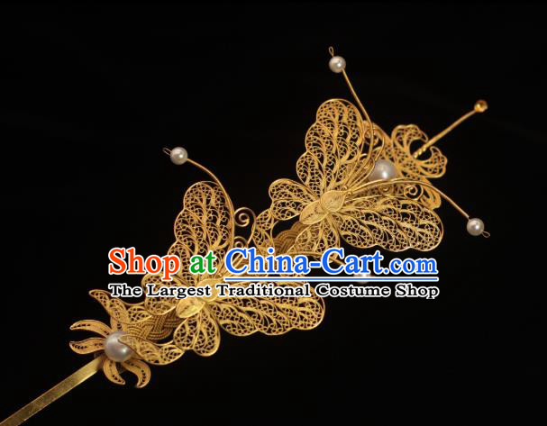 China Classical Filigree Golden Butterfly Hair Stick Traditional Hair Accessories Ming Dynasty Court Hairpin