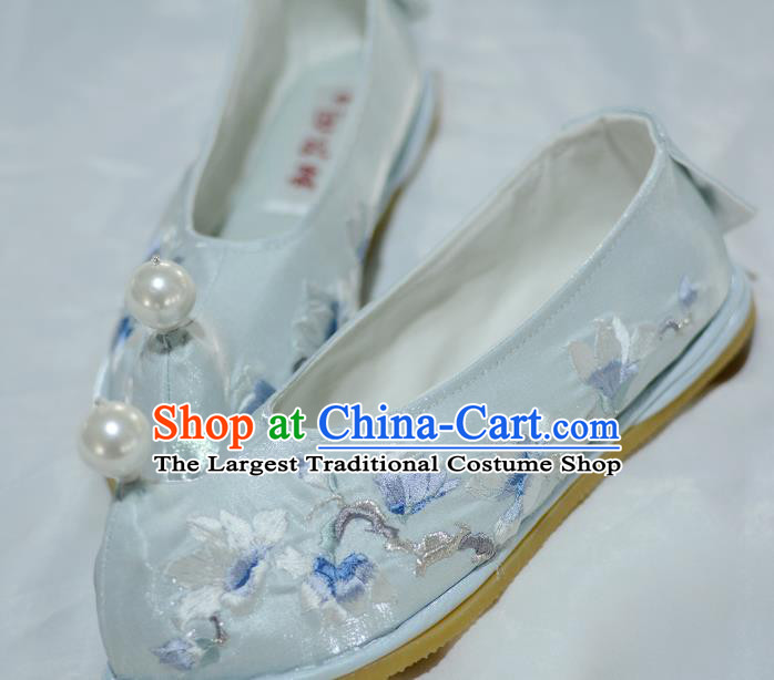 Handmade Chinese Traditional Hanfu Princess Shoes Embroidered Mangnolia Shoes Light Blue Satin Shoes