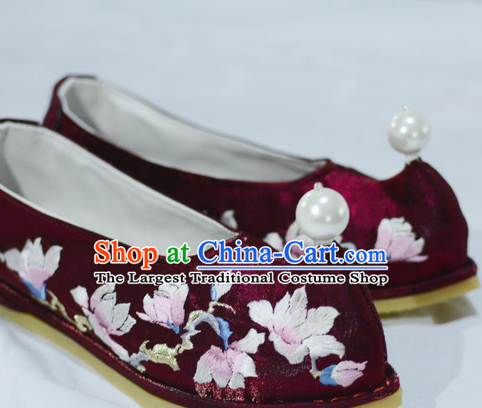 Handmade Chinese Traditional Wedding Hanfu Shoes Embroidered Mangnolia Shoes Ancient Wine Red Satin Shoes