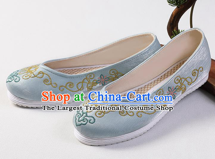 Chinese Traditional Women Shoes Handmade Hanfu Wedding Shoes Classical Embroidered Blue Satin Shoes