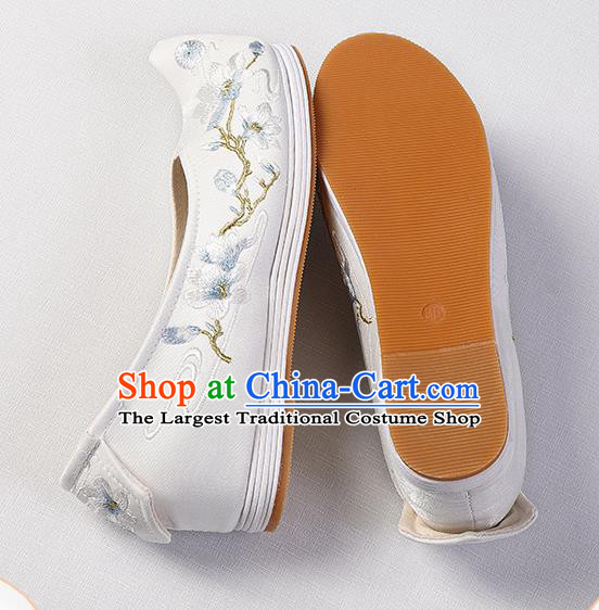 Chinese Handmade Embroidered Mangnolia Shoes Traditional Hanfu Shoes White Cloth Bow Shoes