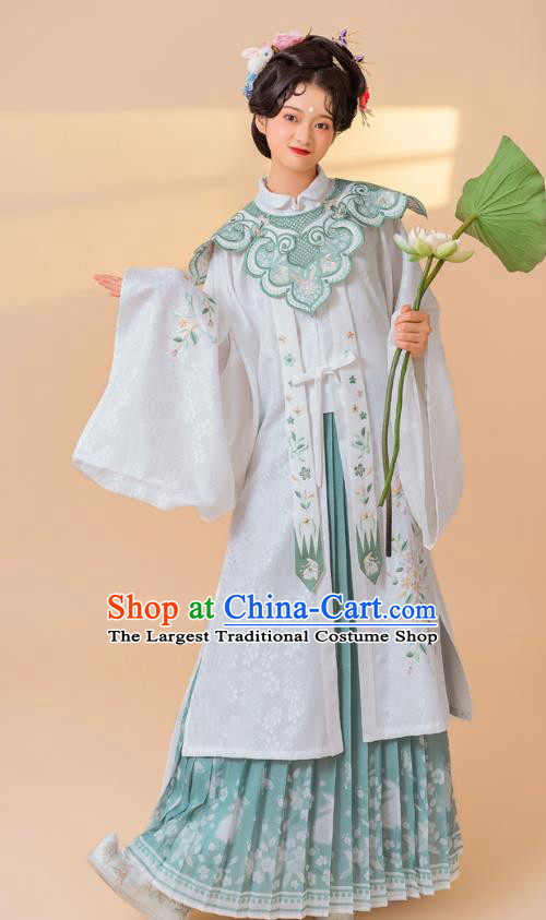 China Traditional Hanfu Dress Ancient Ming Dynasty Palace Lady Historical Clothing Full Set