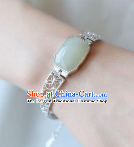 China Handmade Bracelet Traditional Jewelry Accessories National Silver Carving Bangle