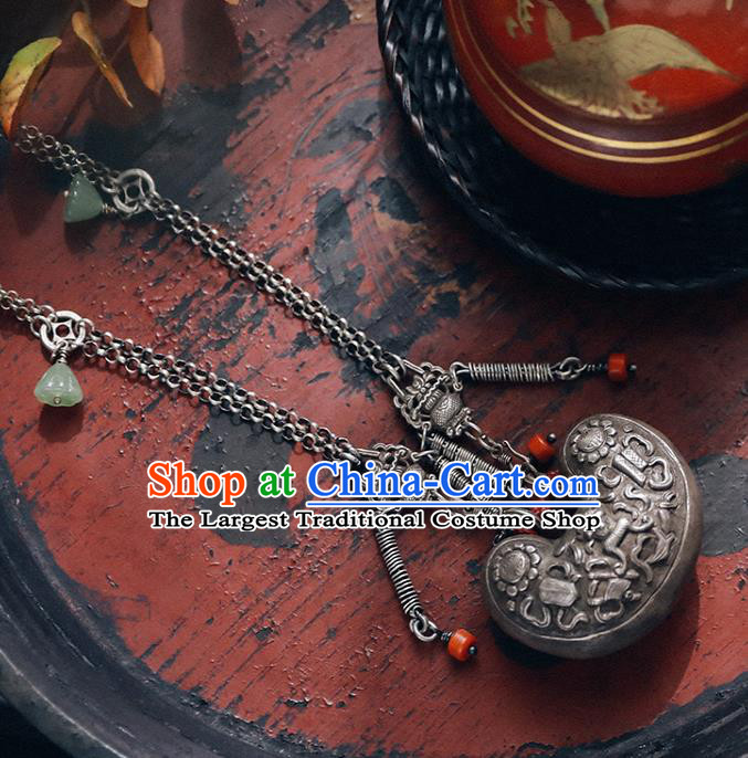 Chinese Classical Ethnic Necklet Accessories National Necklace Handmade Silver Longevity Lock