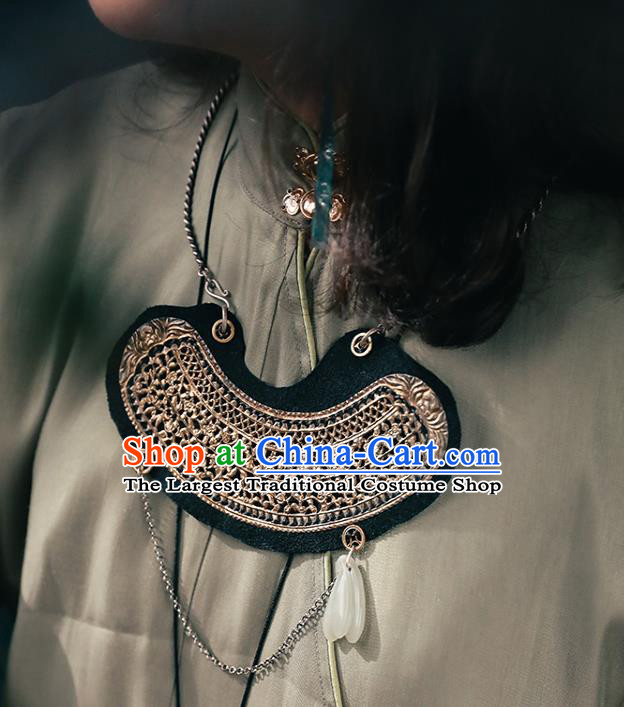 Chinese National Silver Necklace Handmade Ethnic Necklet Accessories Classical Longevity Lock