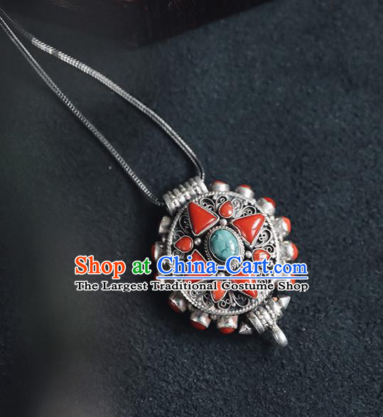 Chinese Classical Kallaite Jewelry National Silver Carving Necklace Handmade Ethnic Necklet Accessories