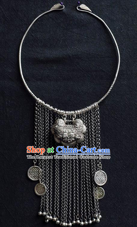 Chinese Handmade Silver Longevity Lock Ethnic Bells Tassel Necklet Classical Cheongsam Jewelry Accessories National Necklace