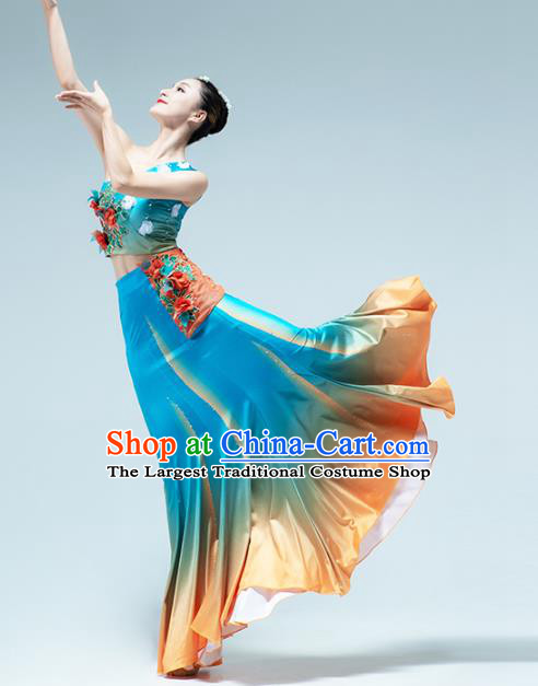 China Dai Nationality Folk Dance Blue Dress Traditional Yunnan Ethnic Peacock Dance Stage Performance Clothing