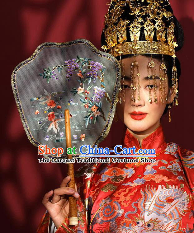 China Handmade Wedding Embroidered Wisteria Goldfish Fans Traditional Hanfu Silk Palace Fan Ancient Princess Fan