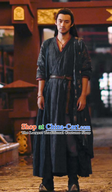China Romance Drama The Blessed Girl Huotu Xin Costumes Traditional Swordsman Clothing Ancient Hero Garments