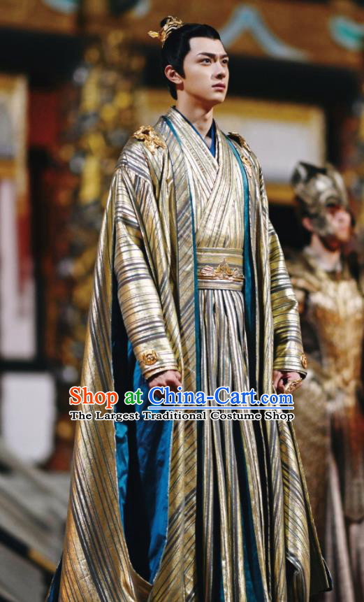 China Traditional Monarch Clothing Ancient King Golden Garments Romance Drama The Blessed Girl Yuan Yi Costumes and Hair Accessories
